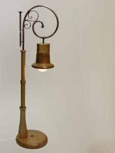 Mrs. Lamp 9